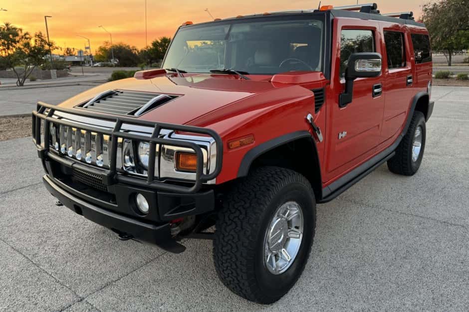 2004 Hummer H2 sold for $28,000