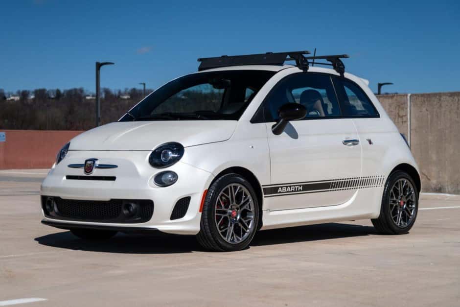 2017 Fiat 500 (2012-2019) sold for $19,200