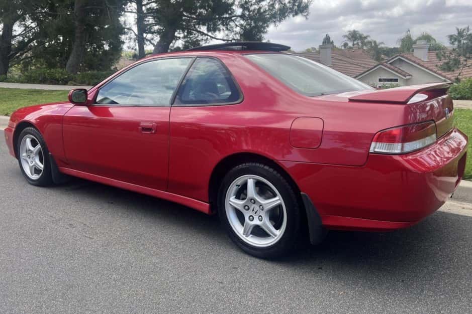 1999 Honda Prelude sold for $8,200
