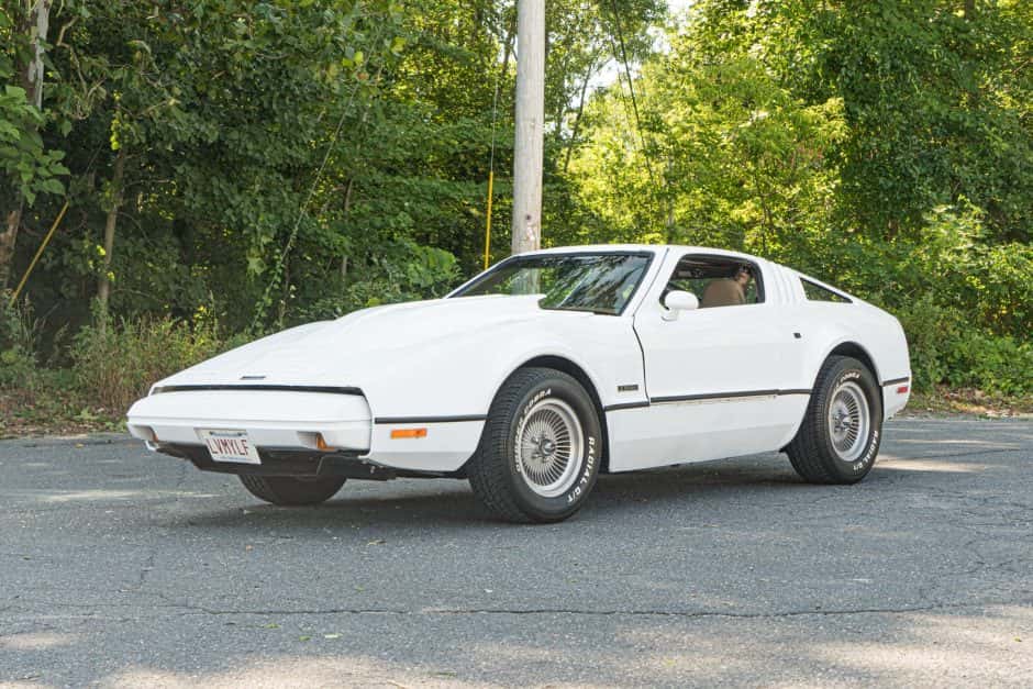 1974 Bricklin SV-1 sold for $25,250