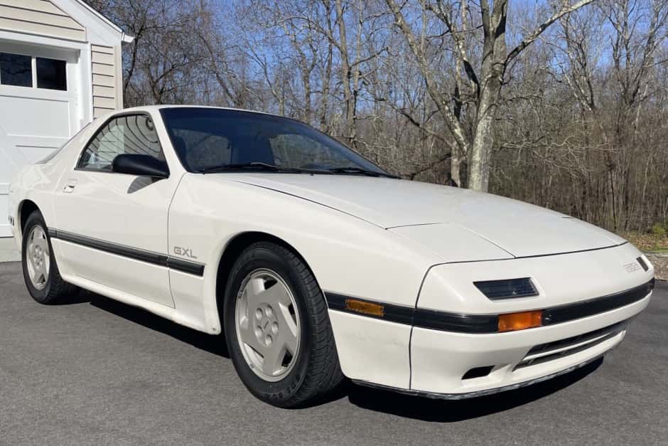 1986 Mazda RX-7 FC sold for $8,900