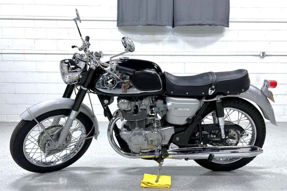 1966 Honda CB450, CL450, & CB500 Twin sold for $8,500