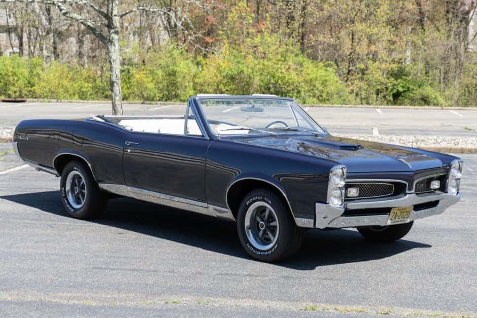 1967 Pontiac GTO sold for $69,501