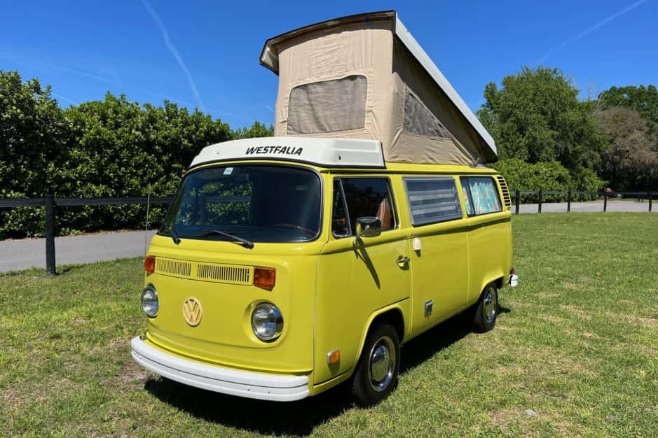 1974 Volkswagen Bay-Window Camper sold for $15,250