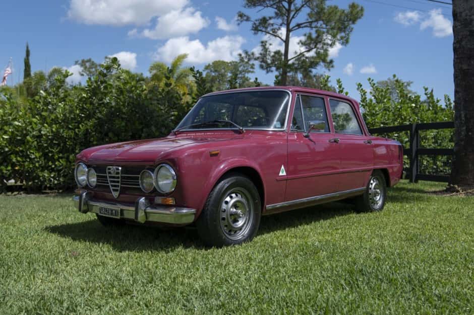 1973 Alfa Romeo 105 Series Sedan sold for $15,000