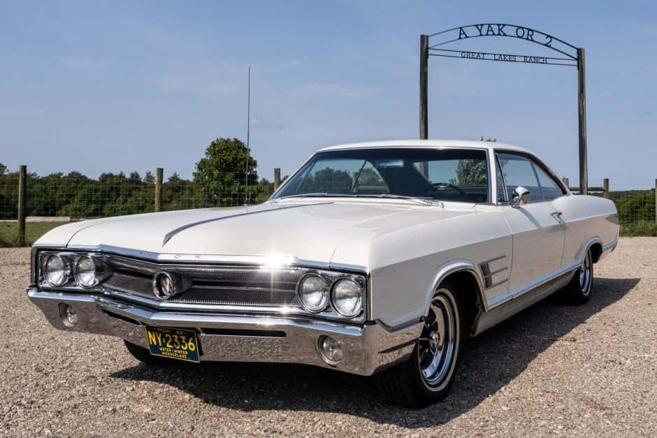 1965 Buick Wildcat sold for $15,250