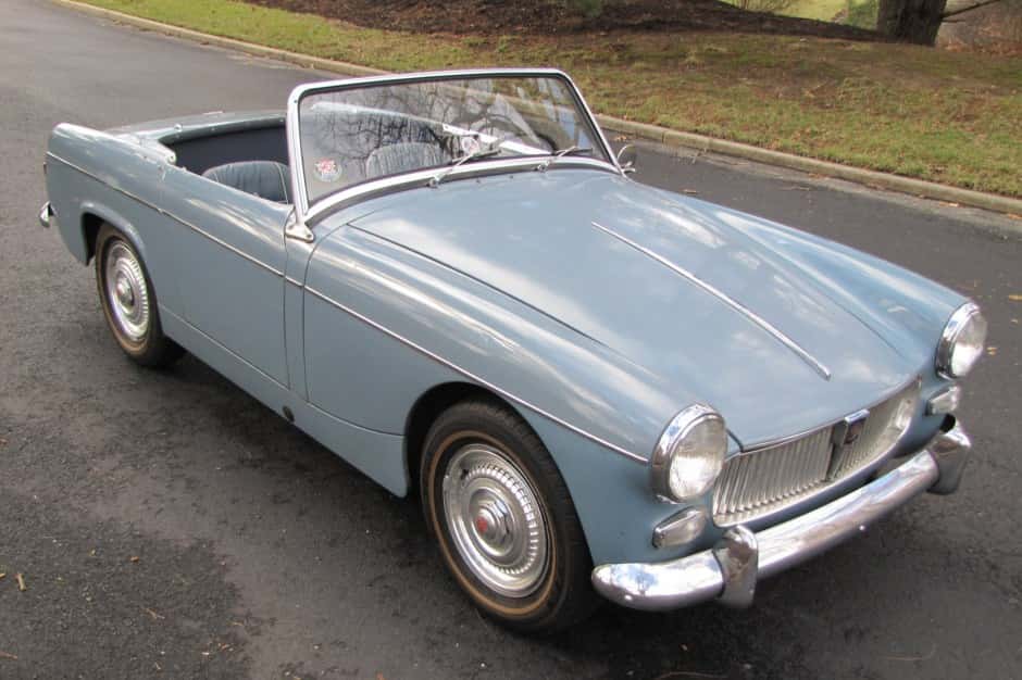 1962 MG Midget sold for $7,100