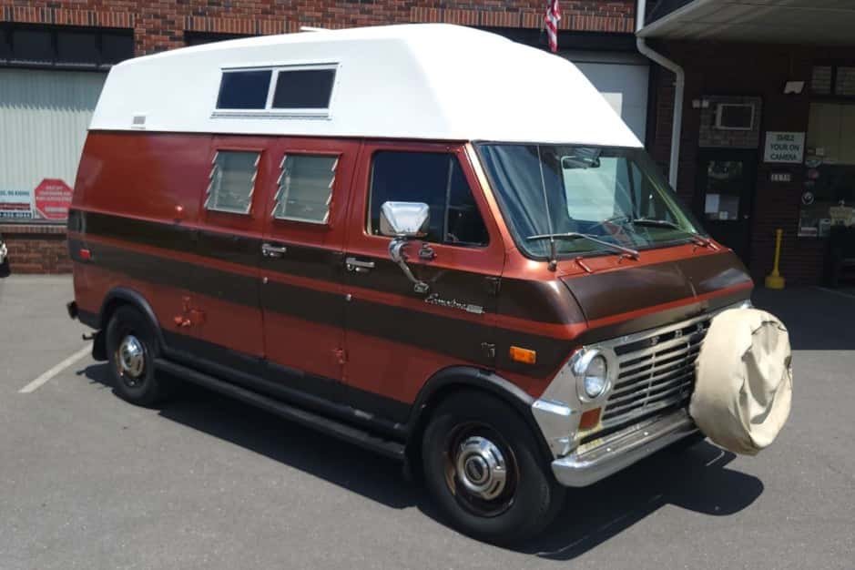 1970 Ford Econoline Van sold for $7,500