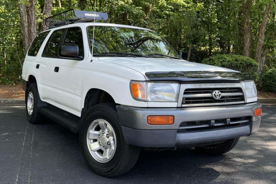 1997 Toyota 4Runner (N180) sold for $8,600