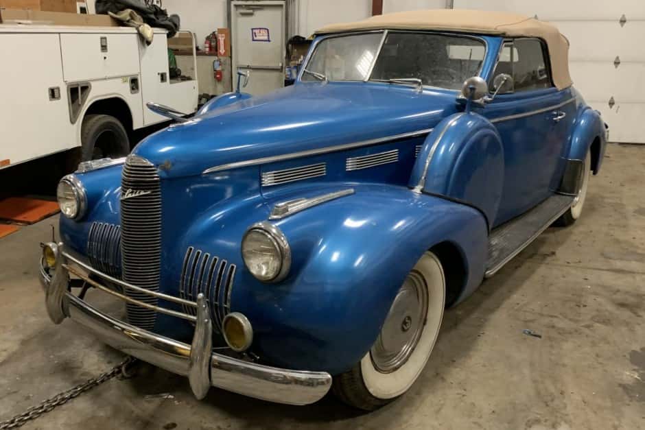 1940 LaSalle Series 50 sold for $13,000