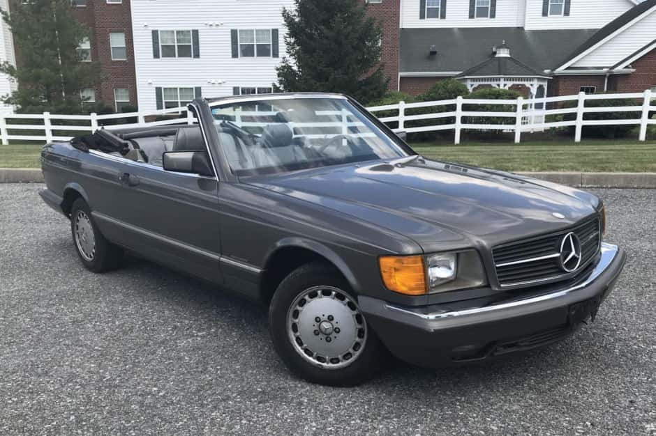1984 Mercedes-Benz C126 sold for $15,000