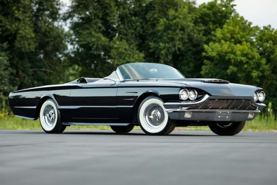 1965 Ford Thunderbird (1964-1966) sold for $31,000