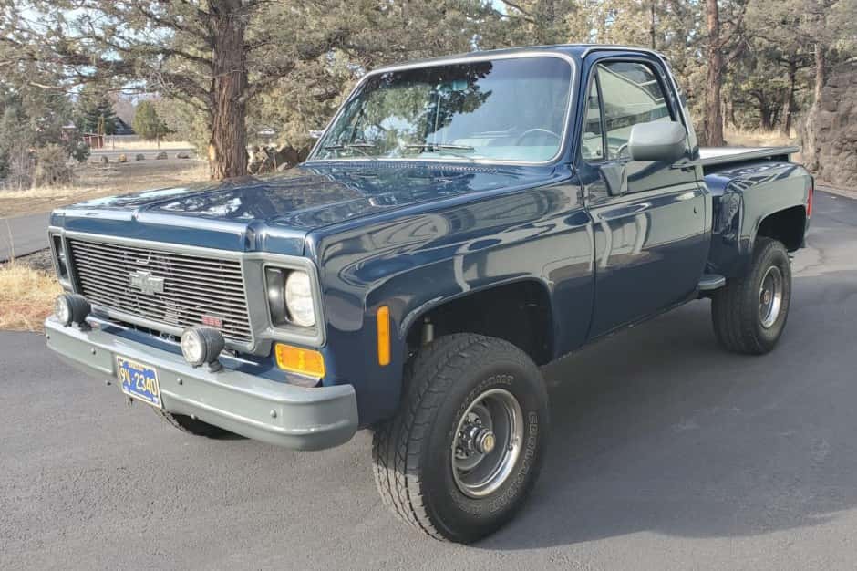 1974 Chevrolet C/K (1973-1991) sold for $22,500
