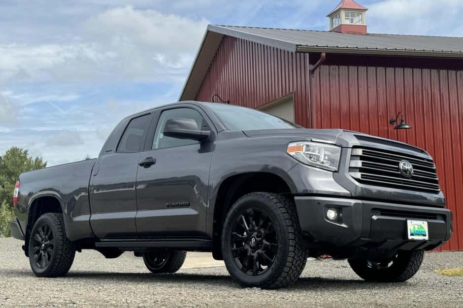 2021 Toyota Tundra (XK50 2007-2021) sold for $43,000