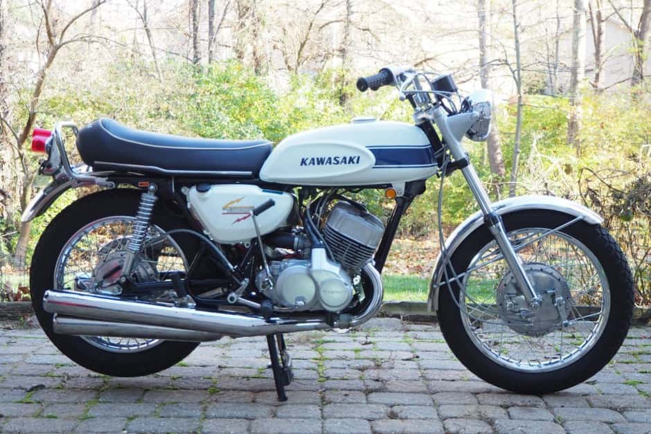 1969 Kawasaki H1 Mach III sold for $14,300
