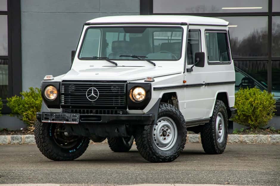 1996 Mercedes-Benz W461 G-Class sold for $23,500