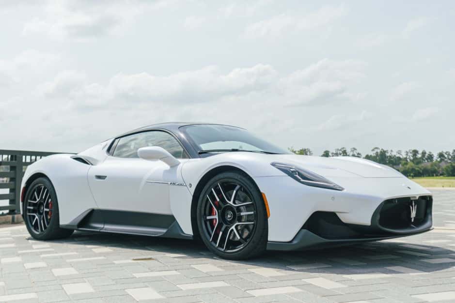 2022 Maserati MC20 sold for $215,000