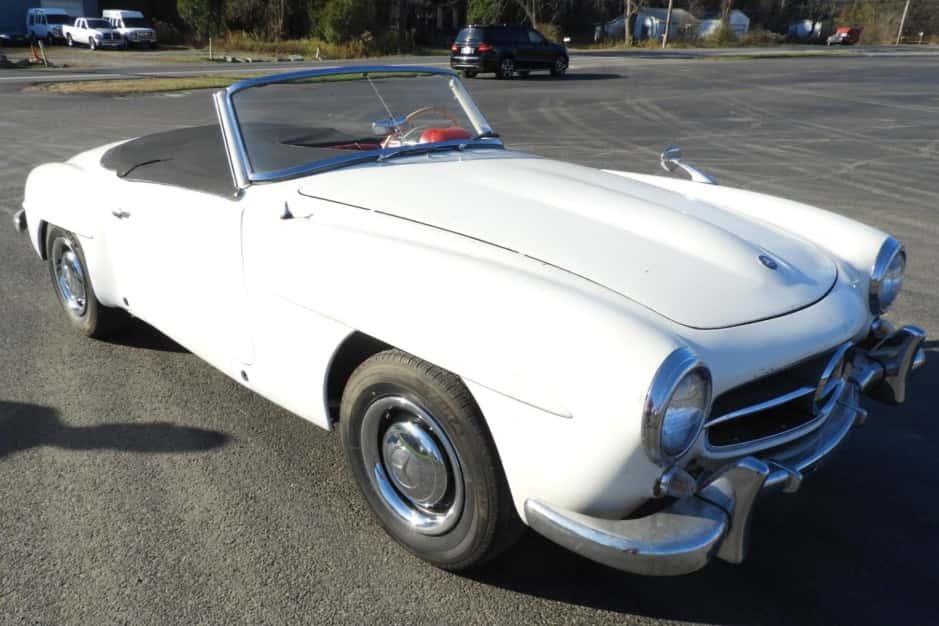 1955 Mercedes-Benz 190SL sold for $62,000