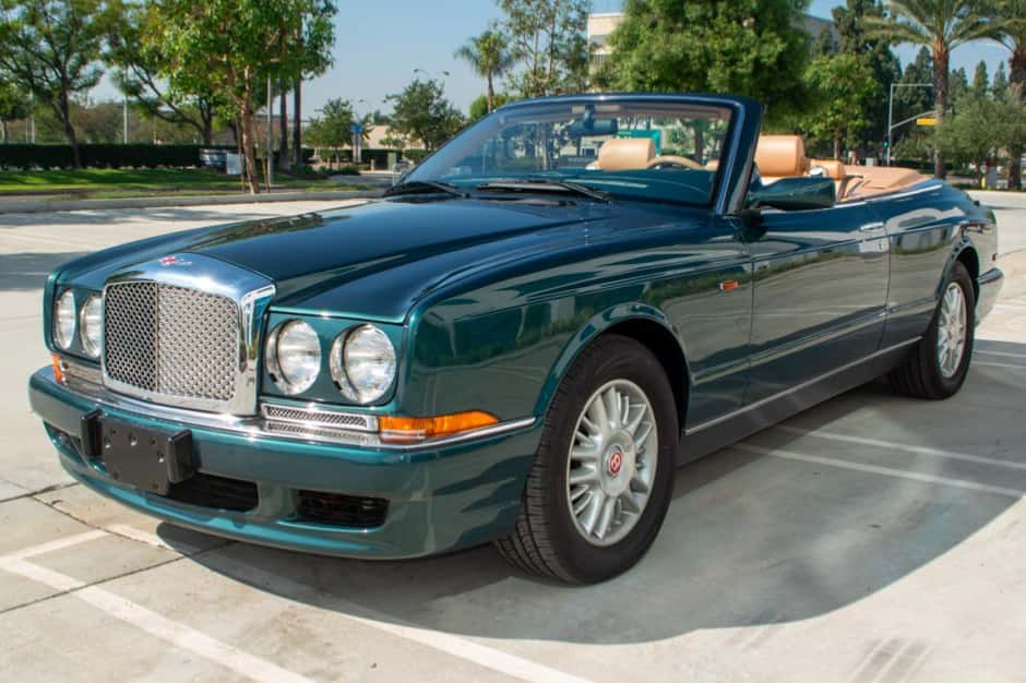 1999 Bentley Azure sold for $52,250