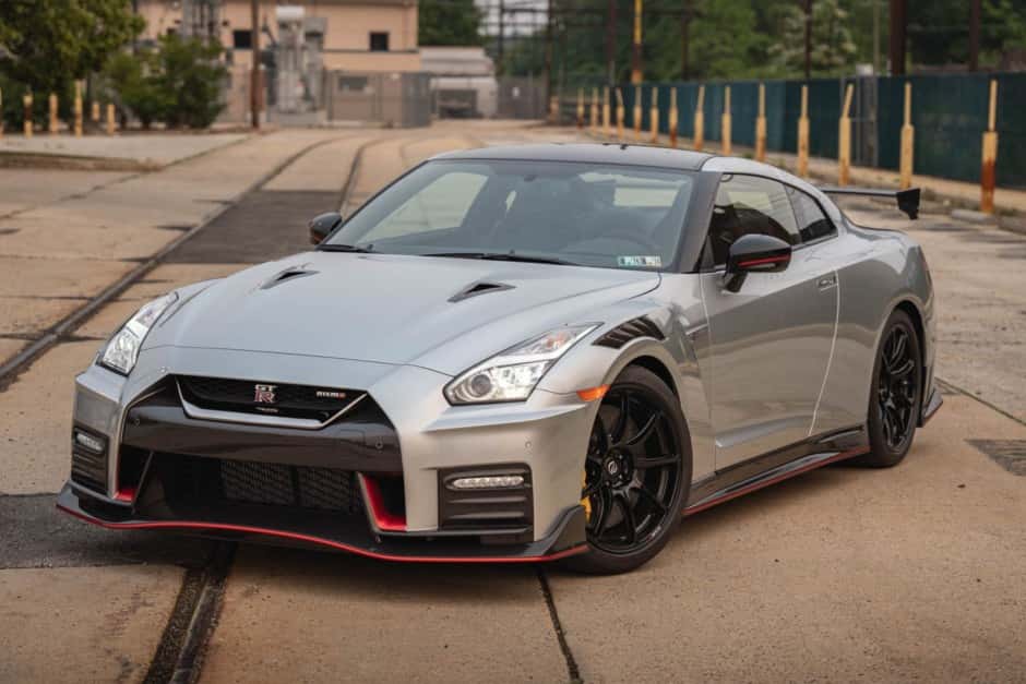 2021 Nissan GT-R R35 sold for $181,000