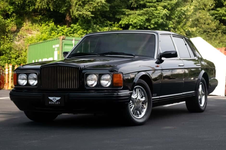 1996 Bentley SZ Saloon sold for $16,000