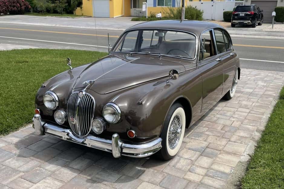1963 Jaguar Mk II sold for $21,600
