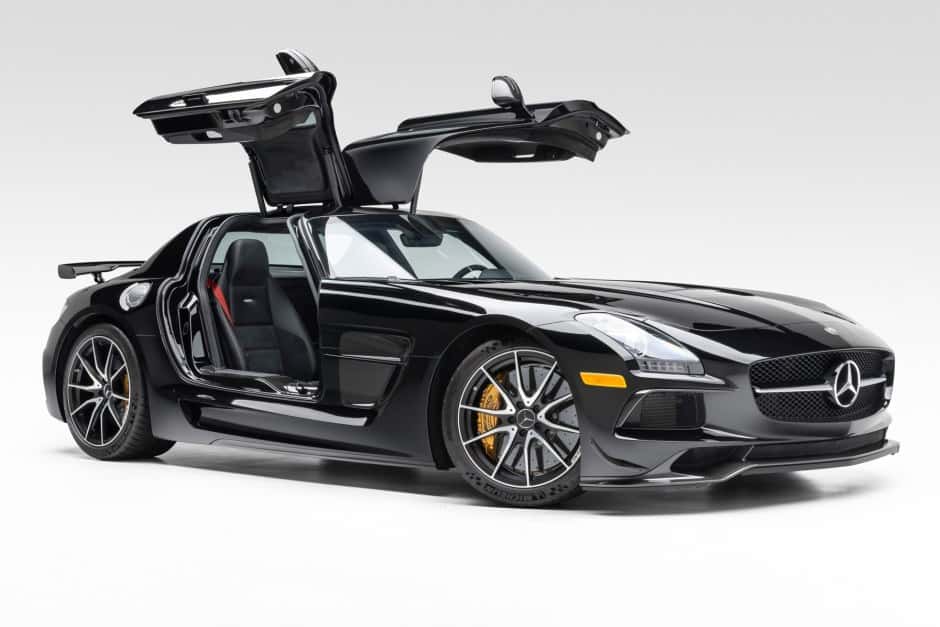 2014 Mercedes-Benz SLS AMG sold for $975,000