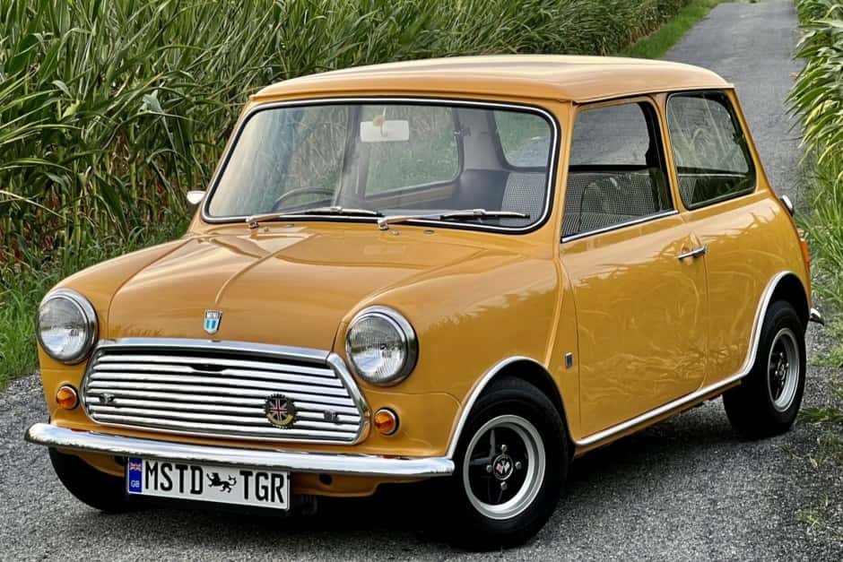 1976 Mini Mk III-Mk V sold for $50,000
