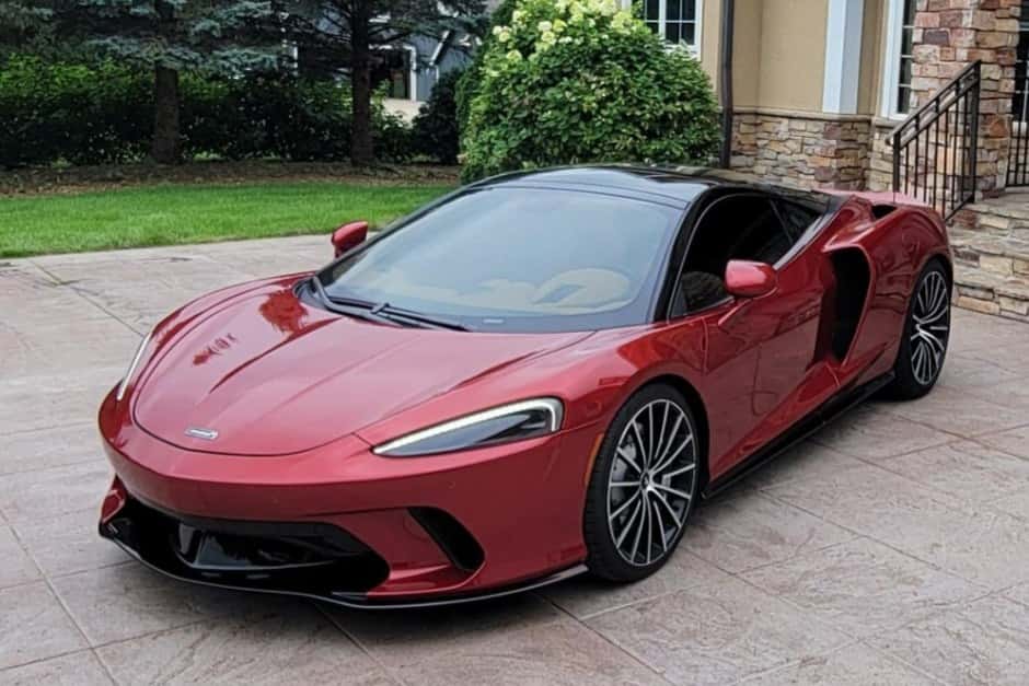 2020 McLaren GT sold for $180,000