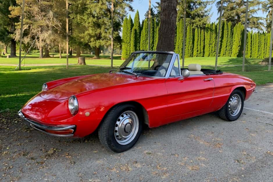 1969 Alfa Romeo 105/115 Spider Series 1 sold for $16,750