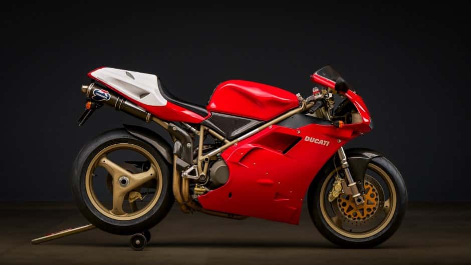 1998 Ducati 916 sold for $42,916