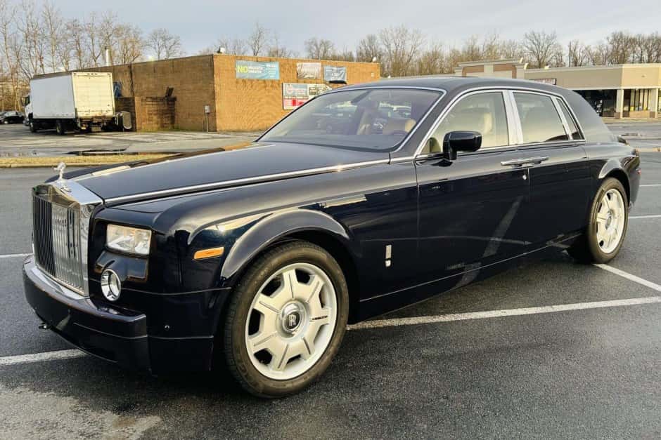 2006 Rolls-Royce Phantom VII & VIII sold for $48,750