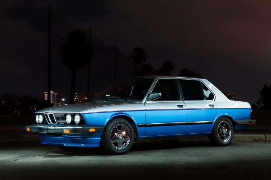 1982 BMW E28 5-Series sold for $10,001