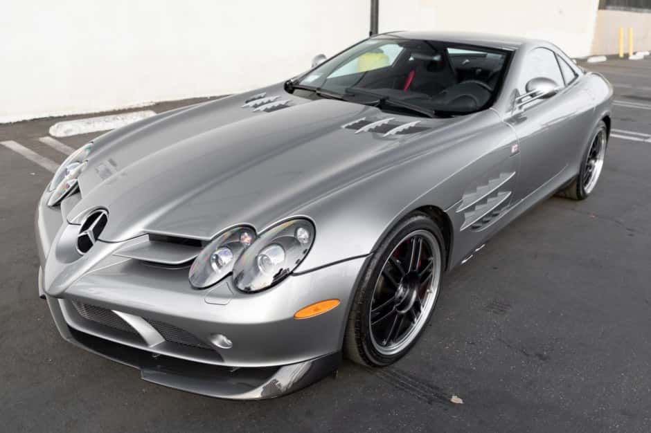 2007 Mercedes-Benz SLR McLaren sold for $605,000