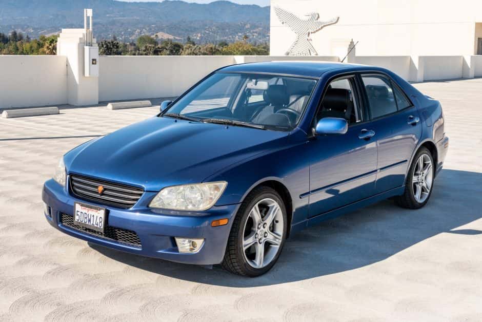 2003 Lexus IS sold for $15,000