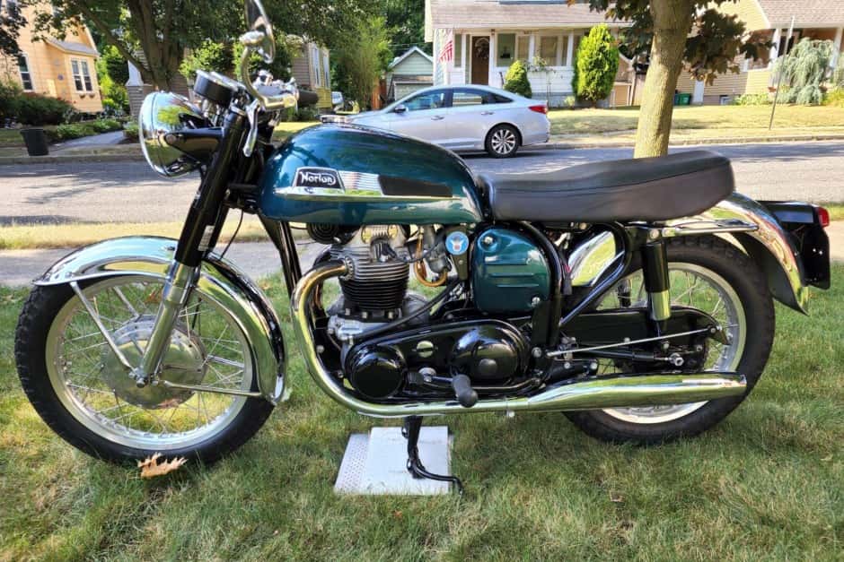 1968 Norton Atlas sold for $7,700