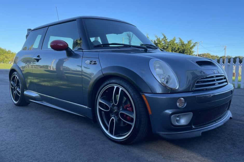 2006 Mini R53 JCW GP sold for $21,400