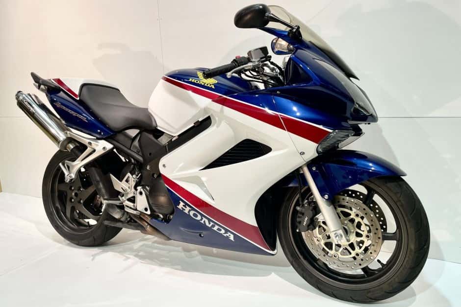 2007 Honda VF & VFR sold for $7,550