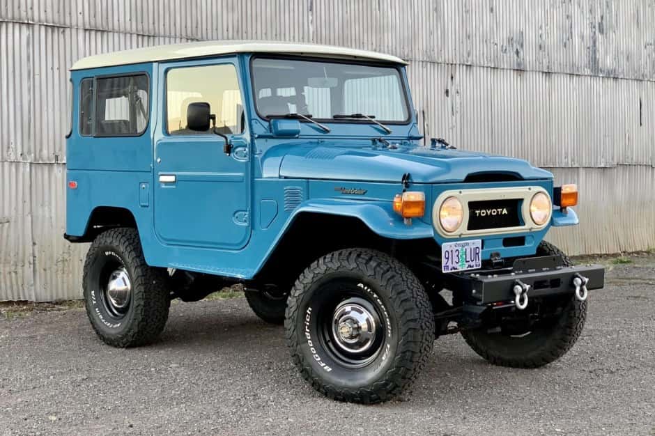 1977 Toyota Land Cruiser FJ40 sold for $56,000