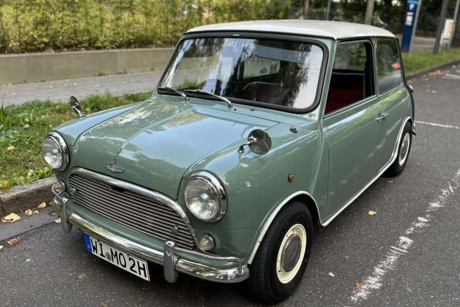 1989 Mini Mk III-Mk V sold for $2,500