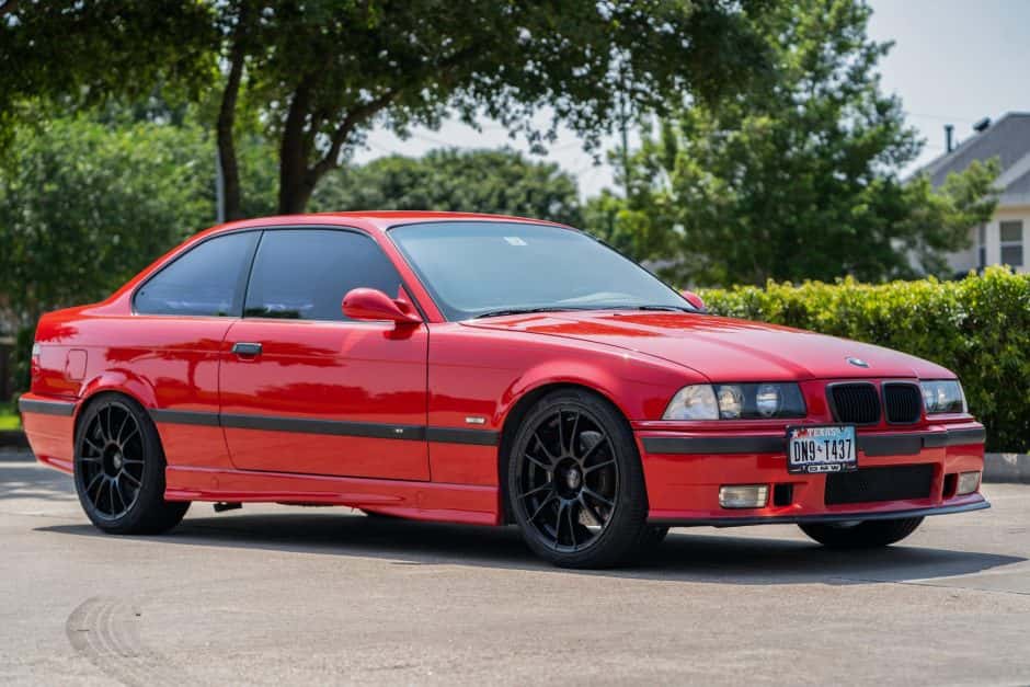 1997 BMW E36 M3 sold for $22,286