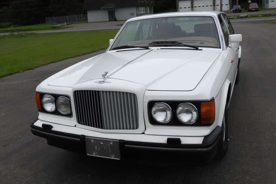 1994 Bentley SZ Saloon sold for $9,500
