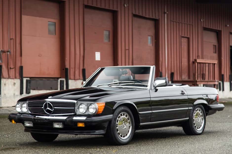 1987 Mercedes-Benz R107 SL sold for $9,800