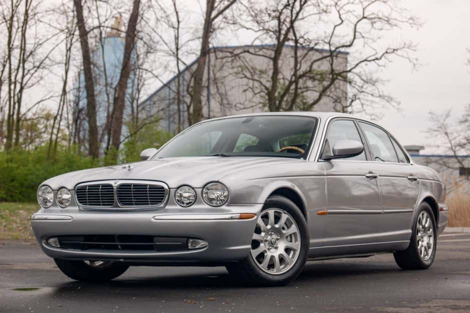 2004 Jaguar X350/X356/X358 XJ (2004-2009) sold for $8,900