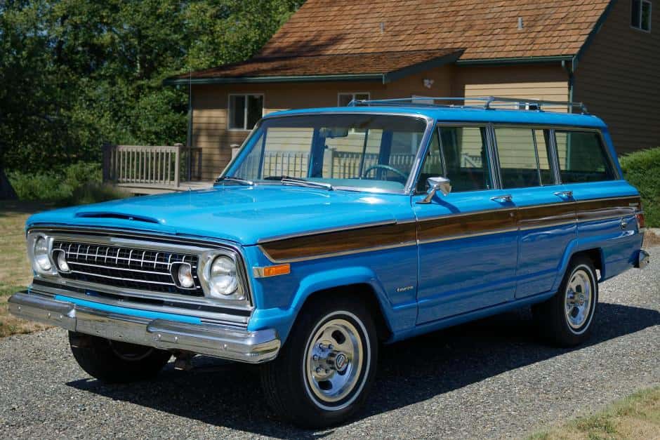 1978 Jeep SJ Wagoneer sold for $32,000