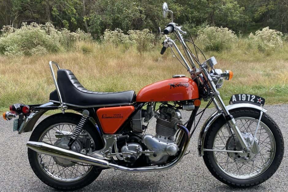 1972 Norton Commando sold for $6,800