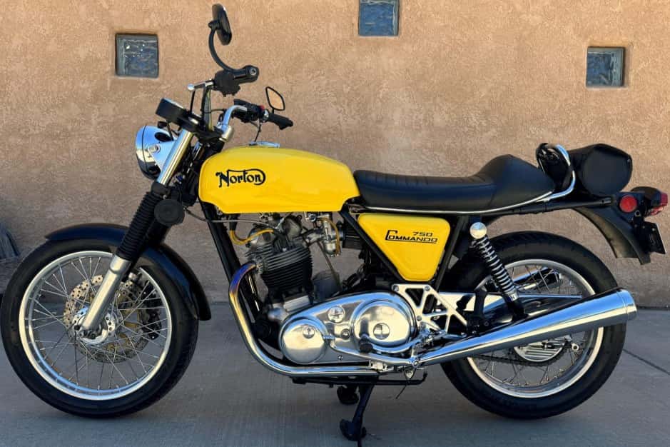 1972 Norton Commando sold for $7,500