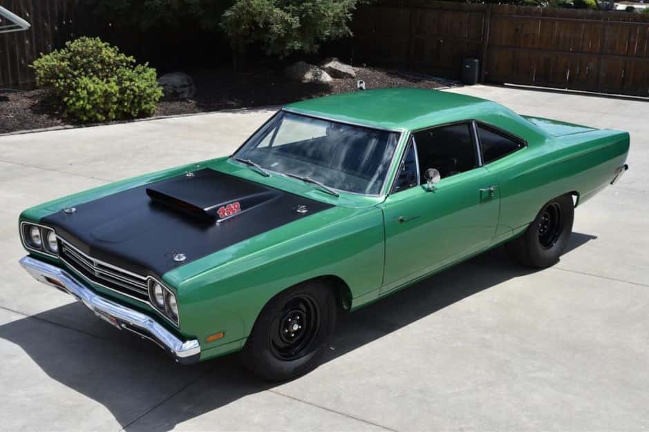 1969 Plymouth Road Runner sold for $130,000