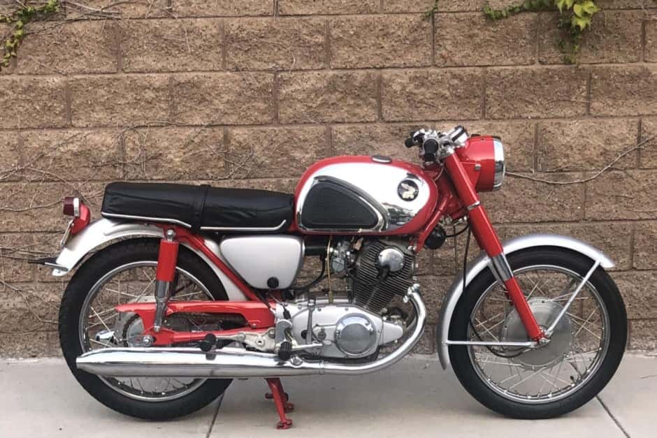 1961 Honda CL72, CB72, CA72, & C72 sold for $11,500