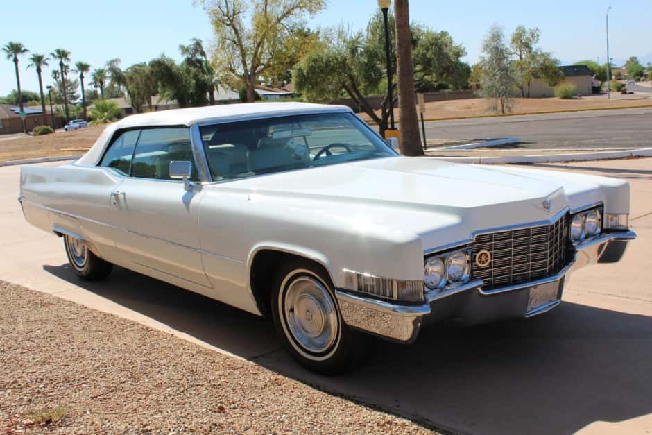 1969 Cadillac DeVille sold for $23,250